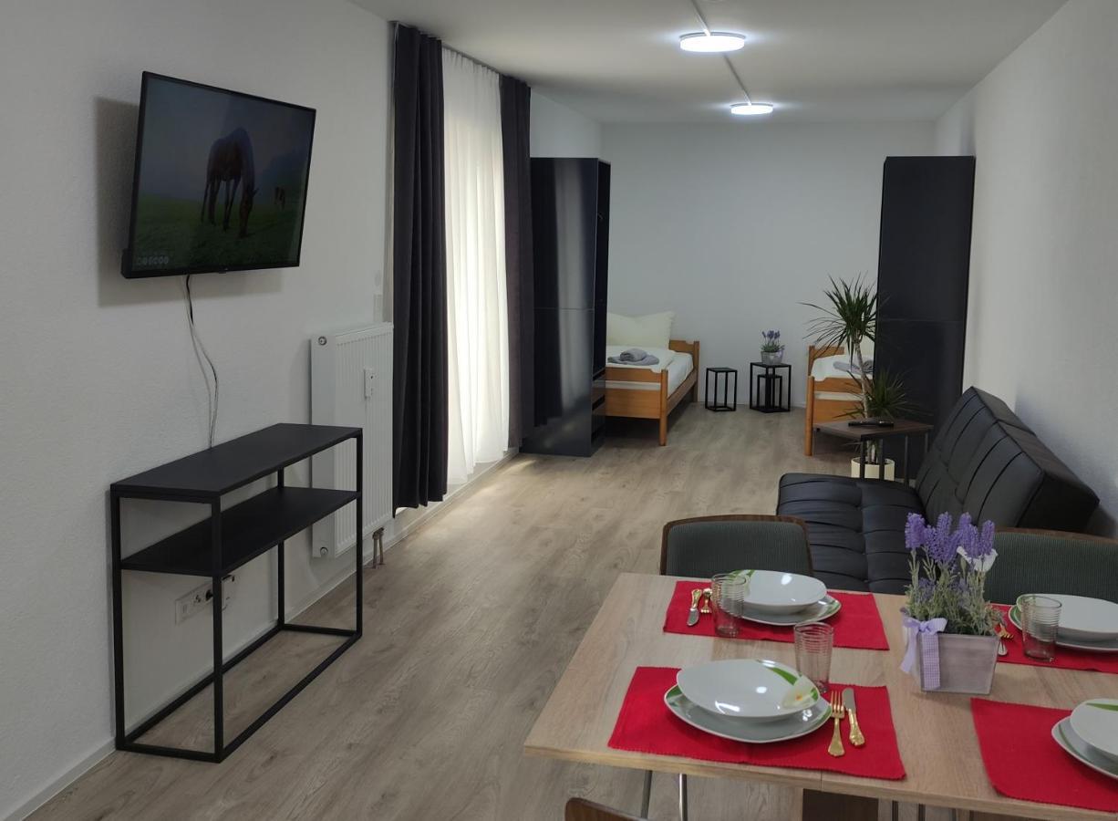 2 Zimmerwohnung In Bietingen Готмадинген Екстериор снимка